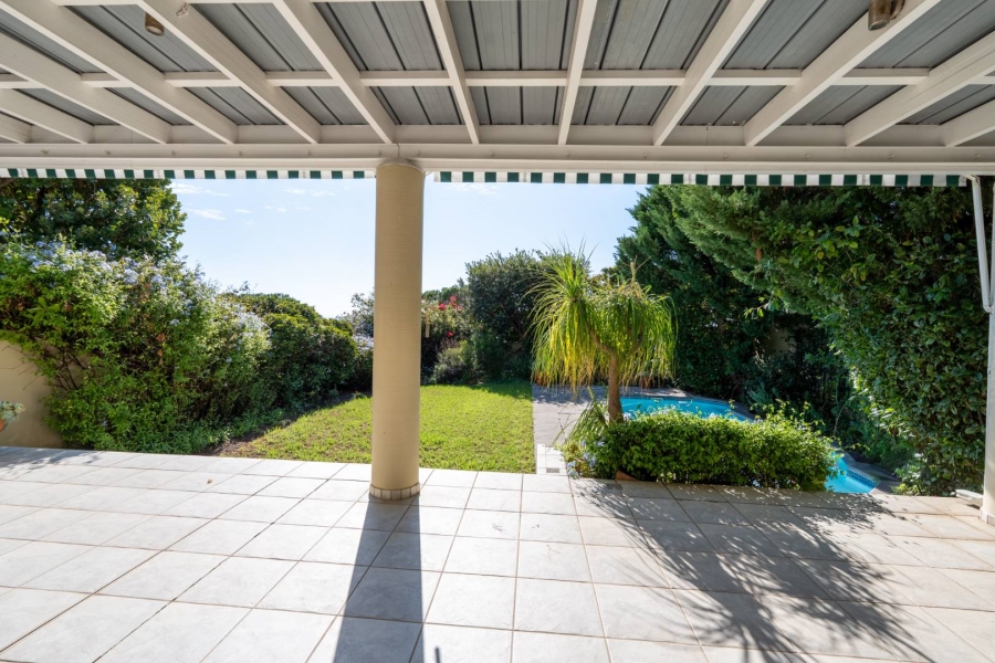 4 Bedroom Property for Sale in Camps Bay Western Cape
